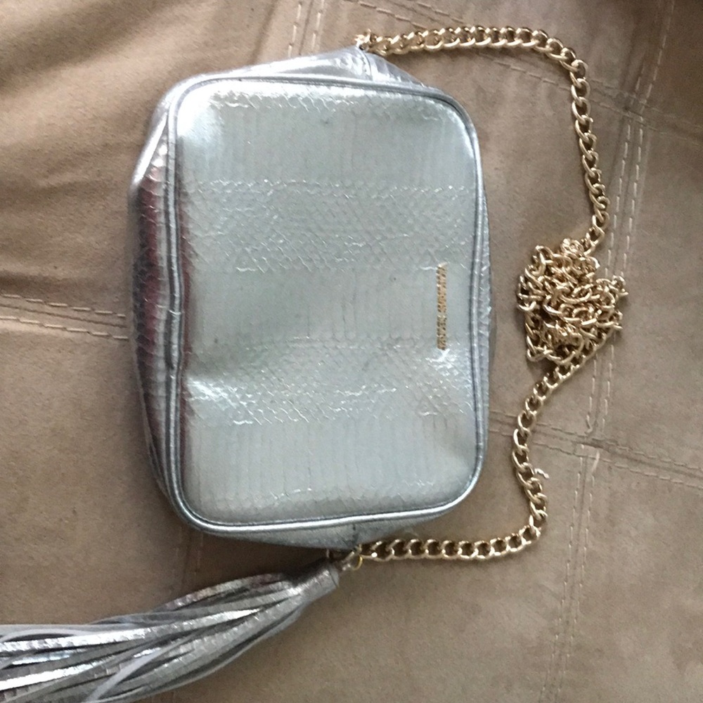 Brand new Victoria’s Secret purse